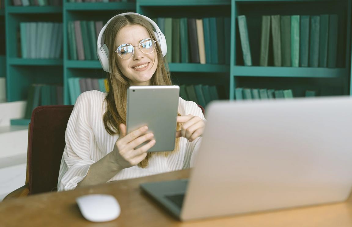 Professional consultation environment for business education