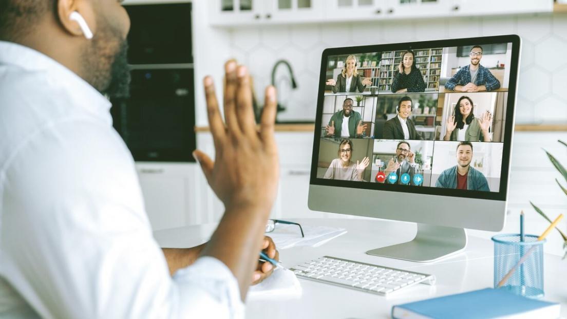 Individual learner receiving personalized feedback from instructor